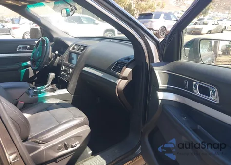 2017 Ford Explorer Xlt z USA, uszkodzony, nr VIN 1FM5K7D89HGA61516